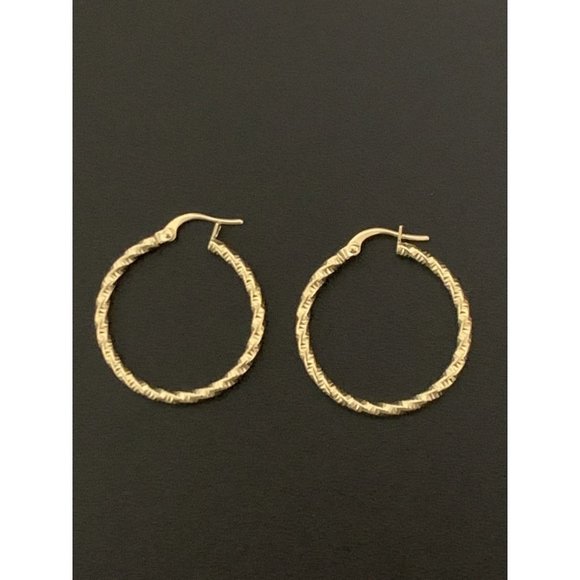 Unbranded Jewelry - 18K Gold Hoop Earrings